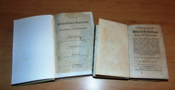 Zakoupeny městským úřadem dvě technické německé knihy z&nbsp;roku 1835&nbsp;a 1885.